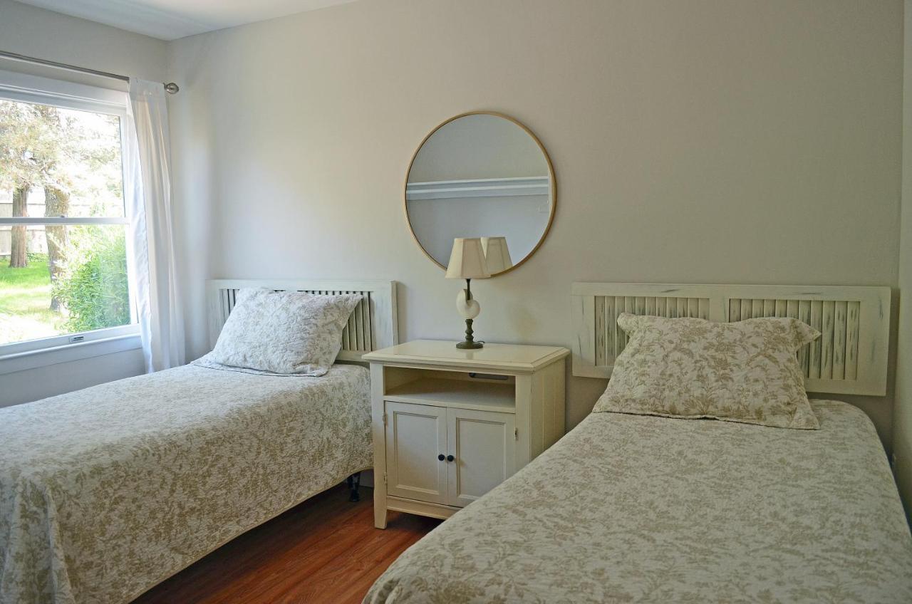 Edgartown Commons Vacation Apartments Ngoại thất bức ảnh